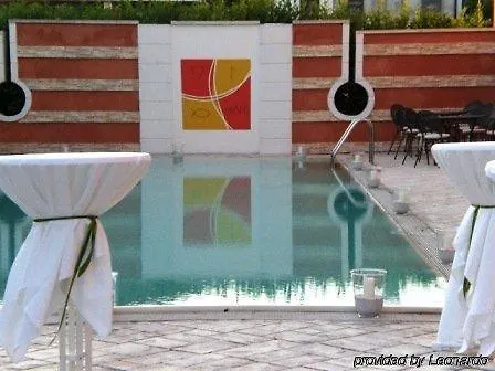 Hotel Villa Altura Ospedaletto Euganeo 3*,